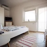 Apartamento Apartments Slivnica Holiday *